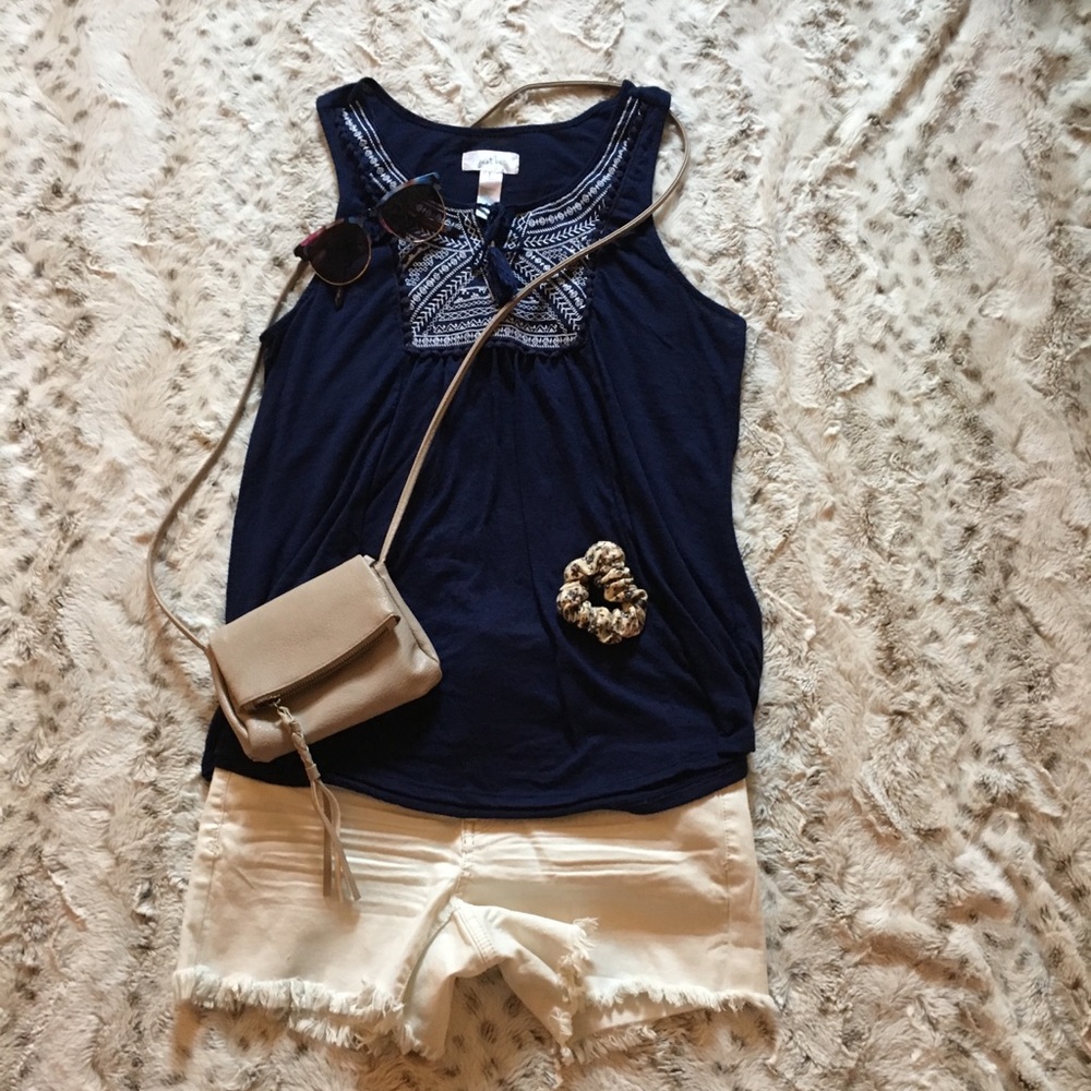 White lace design navy blue tank top